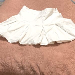 Ruffle skirt
